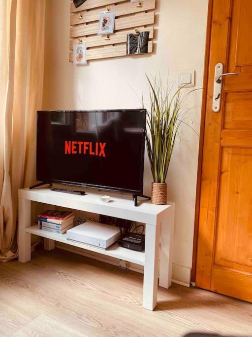 Appartement Cosy Au Calme A 20 Min De Paris Вильжюиф Экстерьер фото